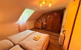 Stilvolles City Haus mit 2 Bädern&Parkplatz, 75 qm Innenstadt